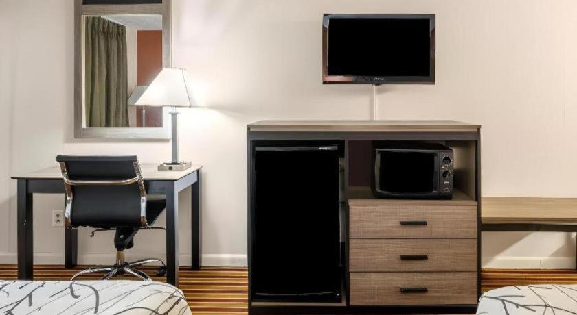 Americas Best Value Inn Heflin Exterior photo