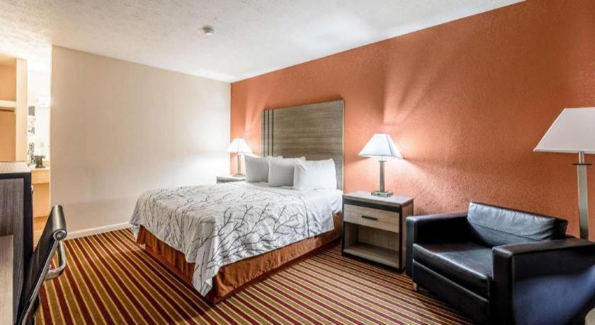 Americas Best Value Inn Heflin Exterior photo